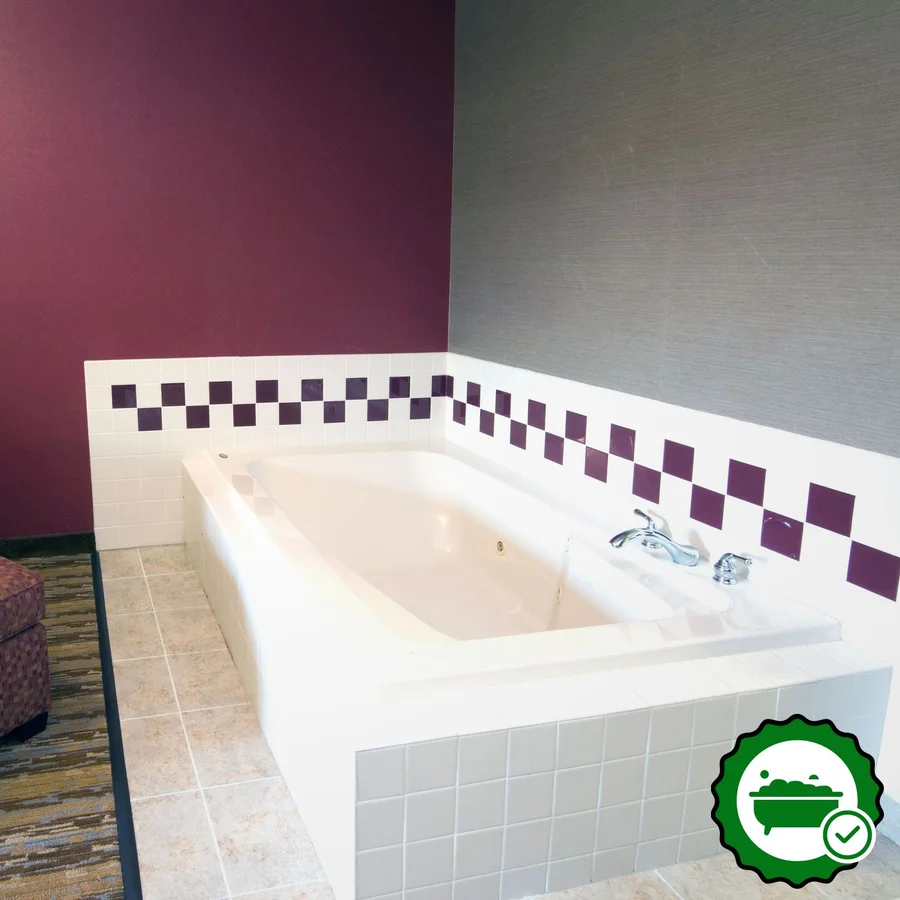 Holiday Inn Express & Suites Wauseon By IHG - Verified Jacuzzi In-Room