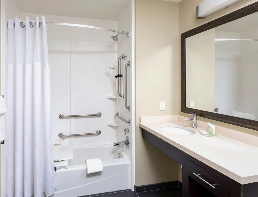 Staybridge Suites Canton By IHG - Featured hot tub