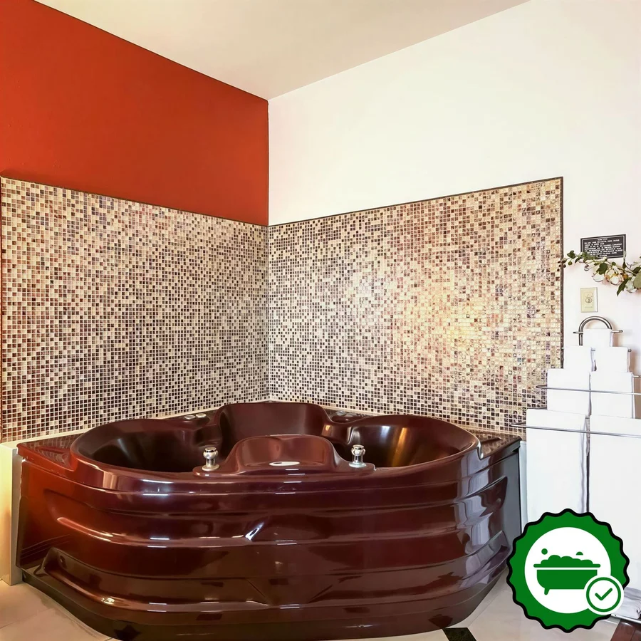 Quality Inn Kingsville Hwy 77 - Verified Jacuzzi In-Room