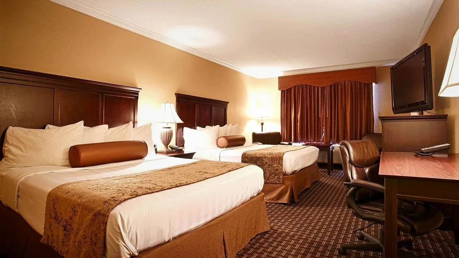 Best Western Plus Southpark Inn & Suites - Guest Room image
