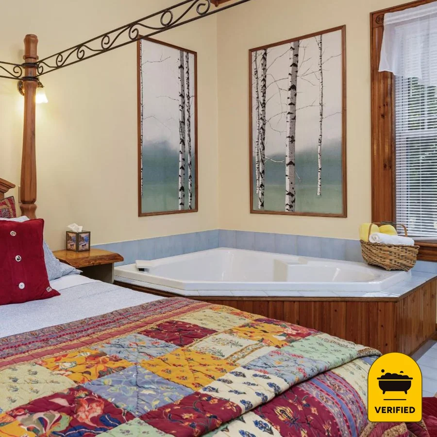 Rockwell Falls Inn And Wine Bar, the water at Lake Luzerne