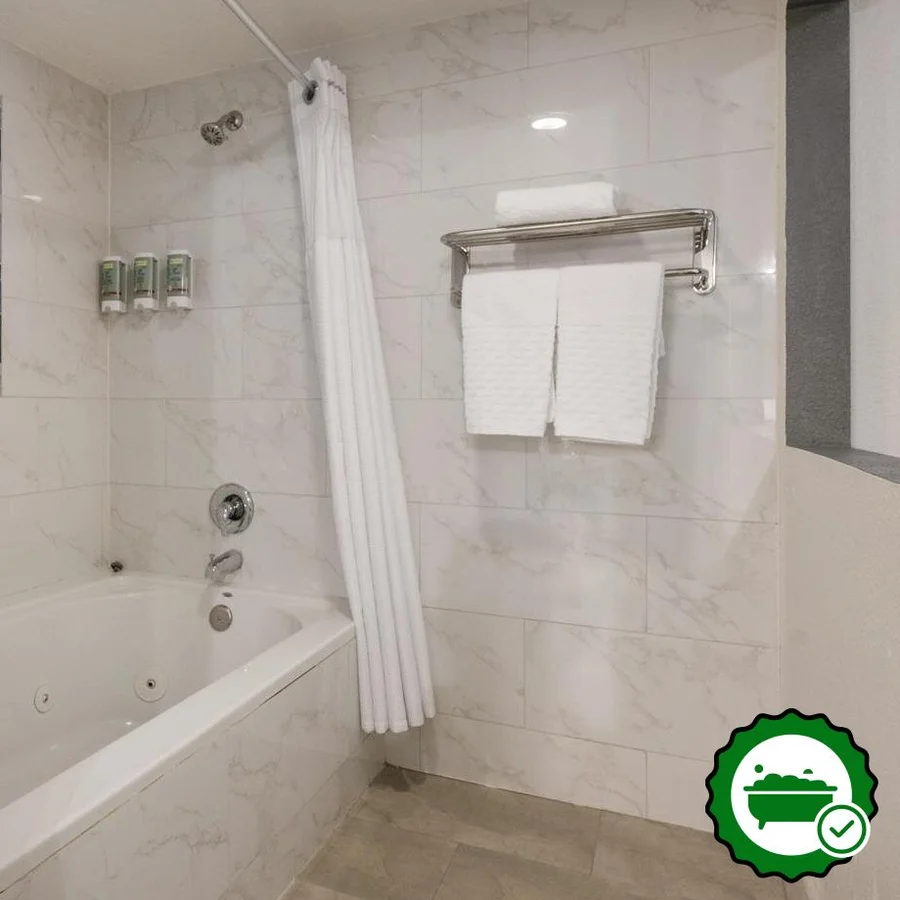 Best Western Pahrump Oasis - Verified Jacuzzi In-Room