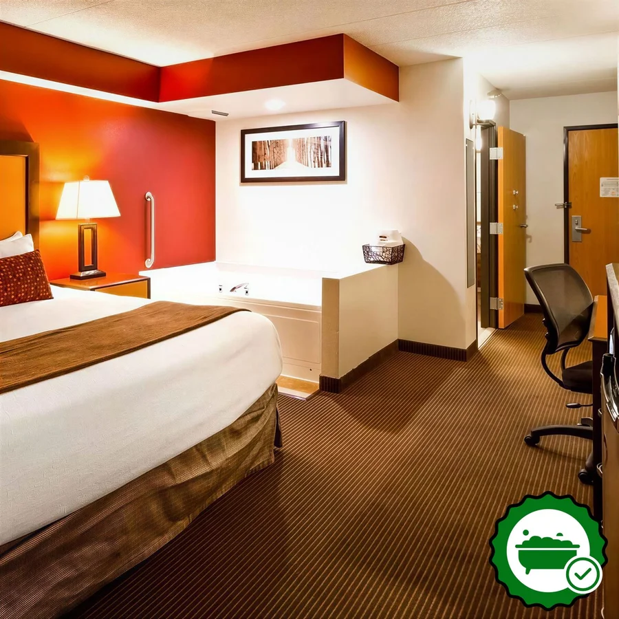 Best Western Plus Sidney Lodge - Verified Jacuzzi In-Room
