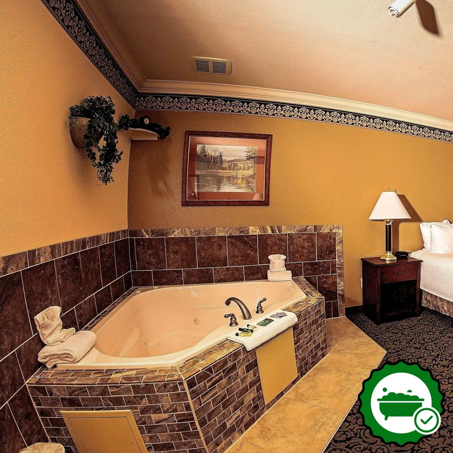 FairBridge Inn Express, Dillon - Verified Jacuzzi In-Room
