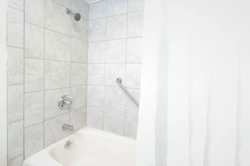 Travelodge by Wyndham Shreveport LA - Featured hot tub