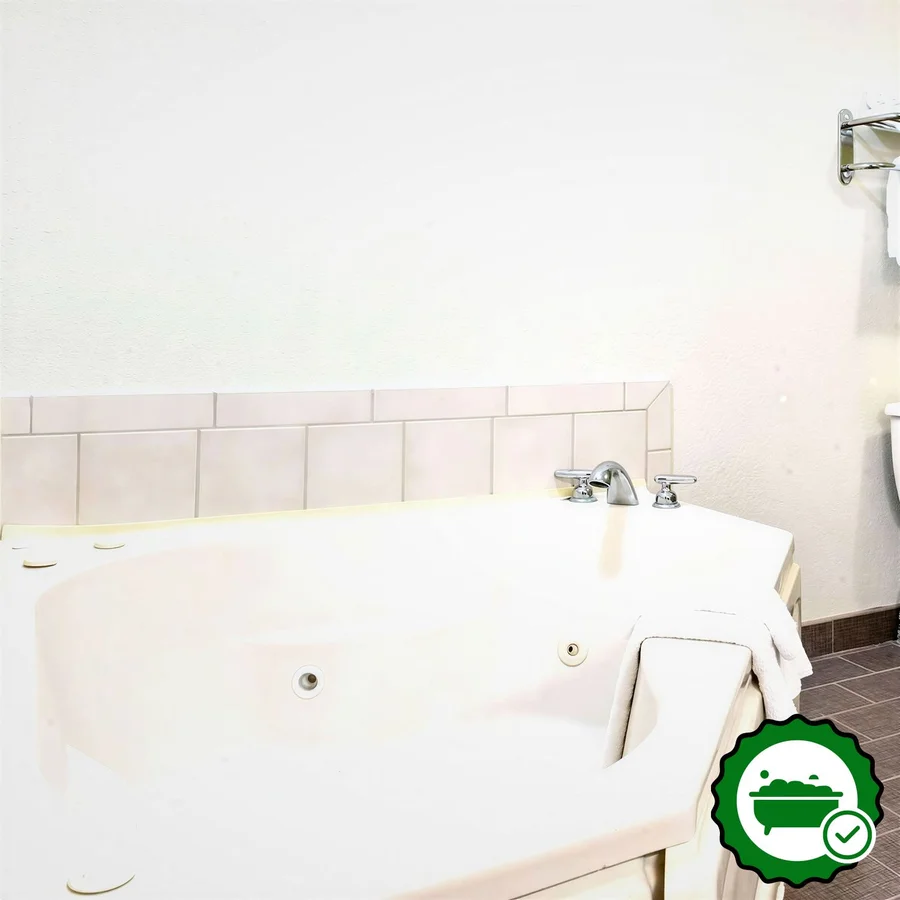 Sleep Inn & Suites - Verified Jacuzzi In-Room