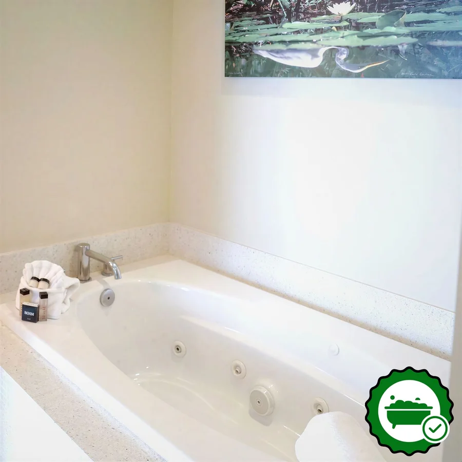 Orchid Key Inn - Verified Jacuzzi In-Room