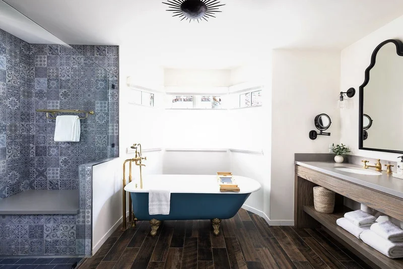 La Serena Villas - Featured hot tub