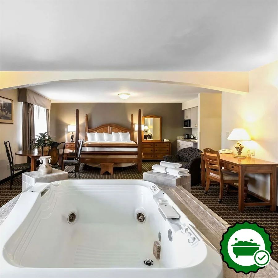 Quality Inn & Suites - Verified Jacuzzi In-Room