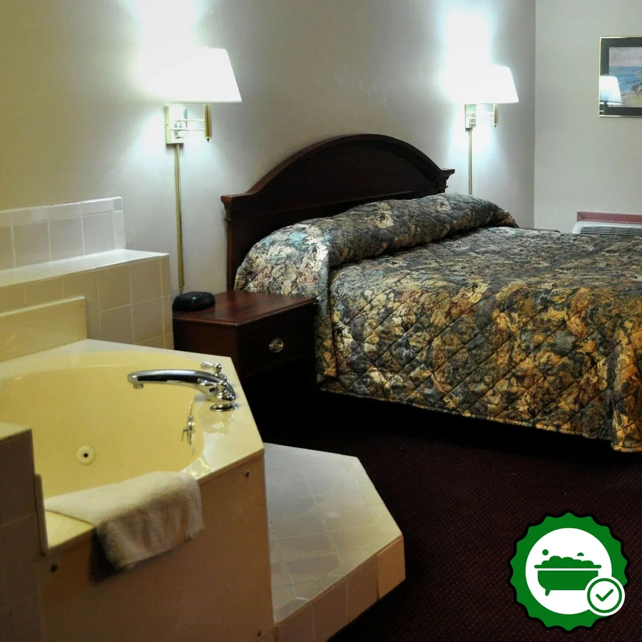 Select Inn Murfreesboro - Verified Jacuzzi In-Room