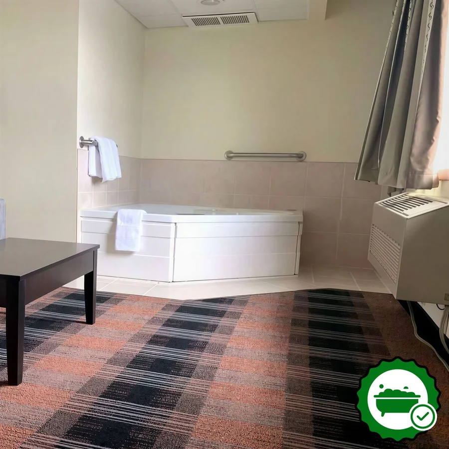 Baymont by Wyndham Waupun - Verified Jacuzzi In-Room