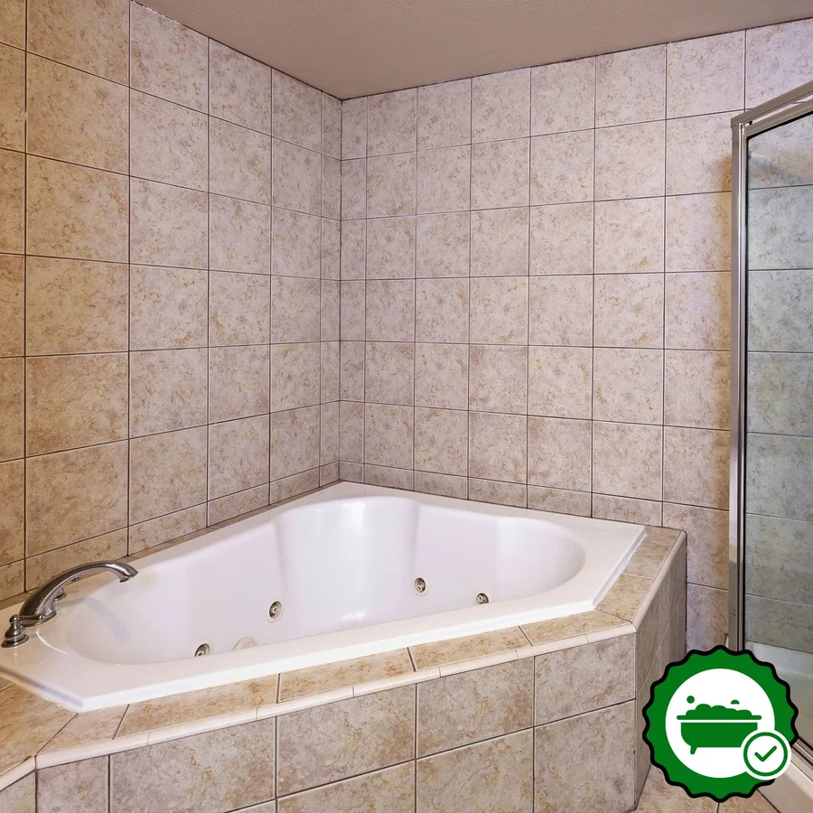 Holiday Inn Express & Suites Pharr, an IHG hotel - Verified Jacuzzi In-Room