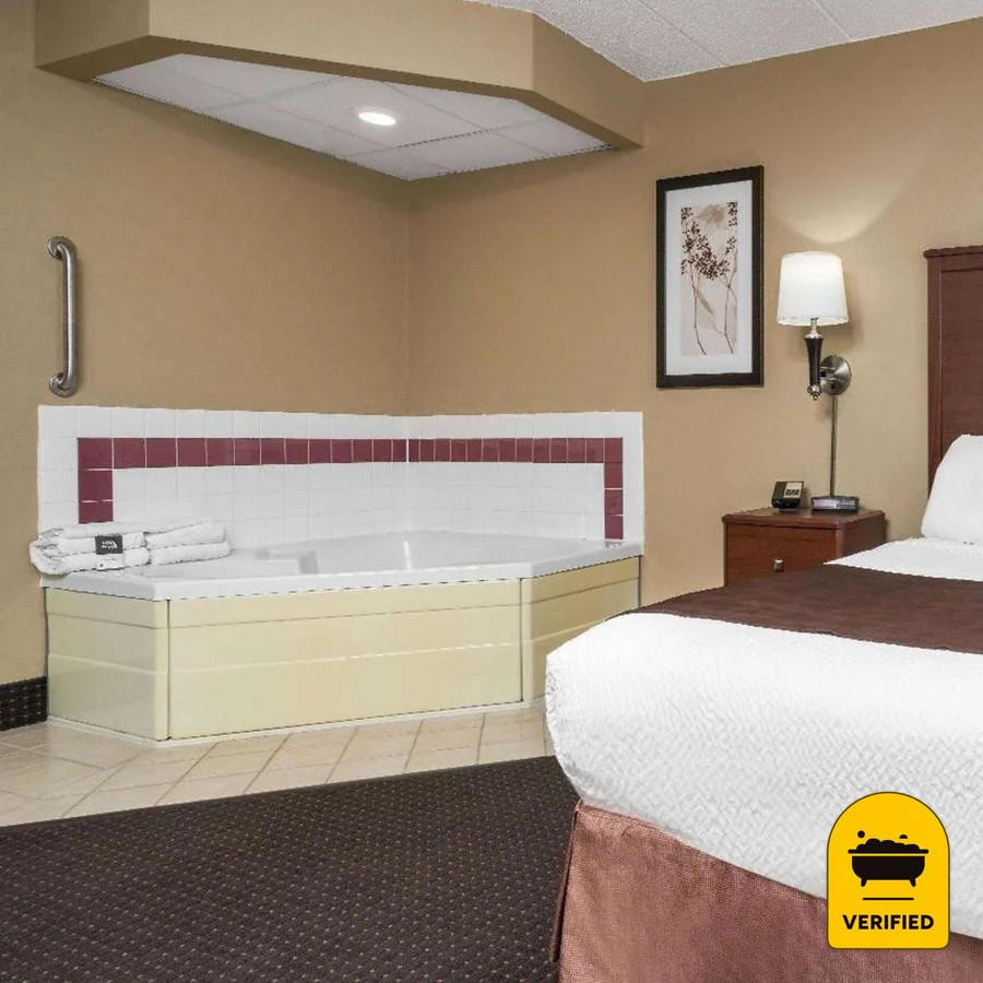 AmericInn by Wyndham Lake City, the water at Lake City
