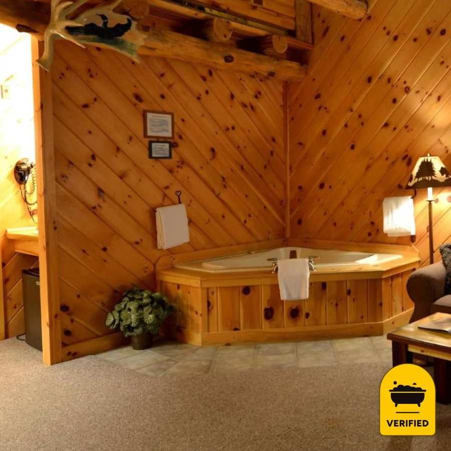 The New England Inn & Lodges, the water at Bartlett