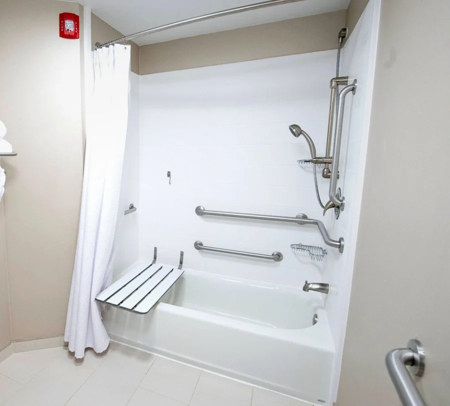 Springhill Suites Winston-salem Hanes Mall - Featured hot tub