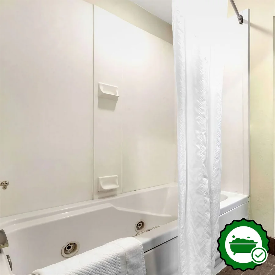 Sleep Inn Matthews - Charlotte - Verified Jacuzzi In-Room