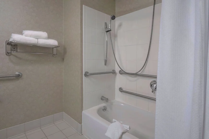 Springhill Suites Devens Common Center - Featured hot tub