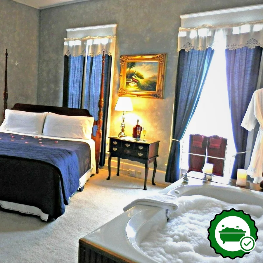 Americus Garden Inn Bed and Breakfast - Verified Jacuzzi In-Room