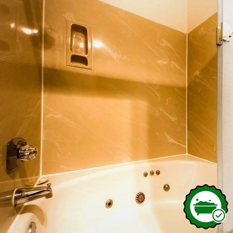 Quality Inn Petaluma - Sonoma - Verified Jacuzzi In-Room