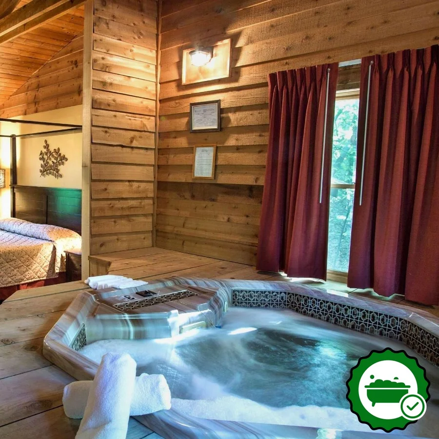 Forrest Hills Resort - Verified Jacuzzi In-Room