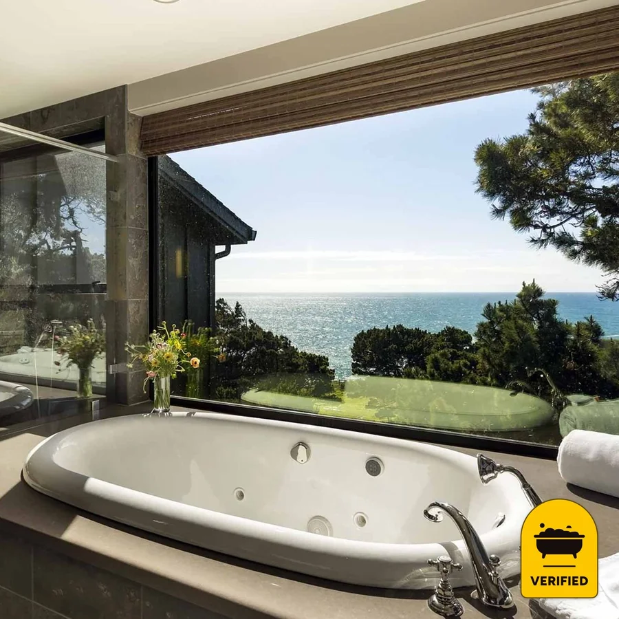 Heritage House Resort & Spa: the Heritage Whirlpool Suite in Little River, CA