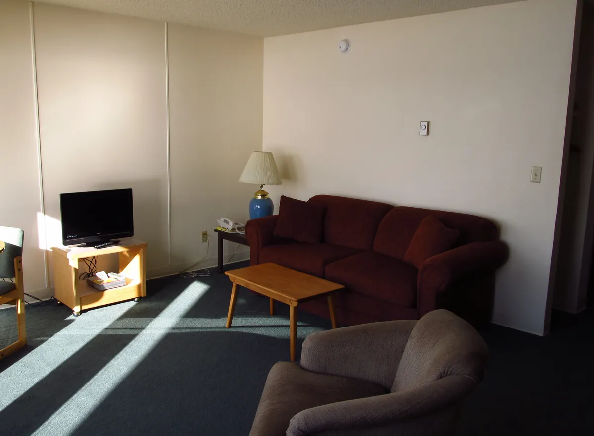 Ester Lee Oceanview Inn - Guest Room image