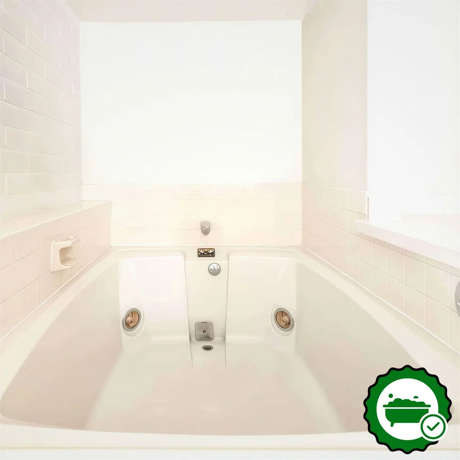 Knights Inn Dayton at Poe Ave - Verified Jacuzzi In-Room