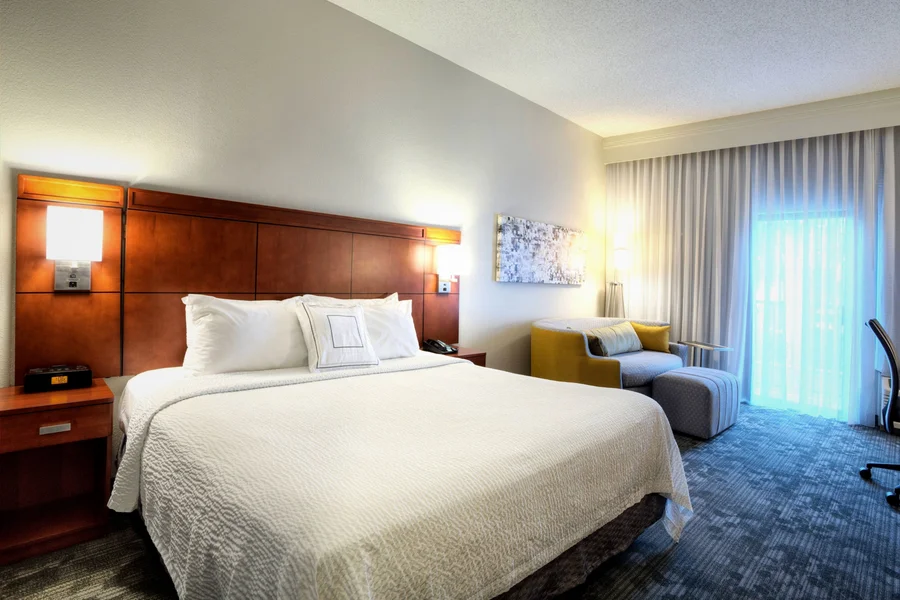Courtyard McAllen Airport - Guest Room image