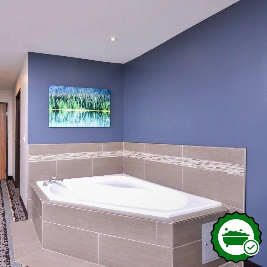 Best Western Newberg Inn - Verified Jacuzzi In-Room