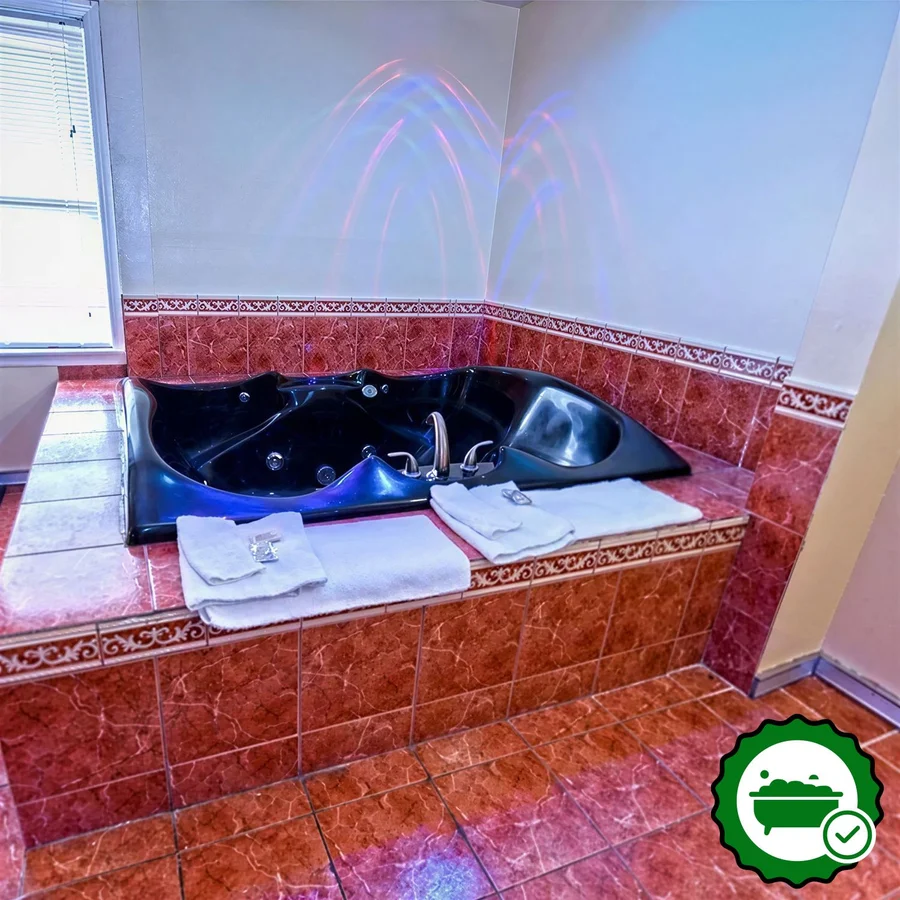 Presidential Inn & Suites - Verified Jacuzzi In-Room