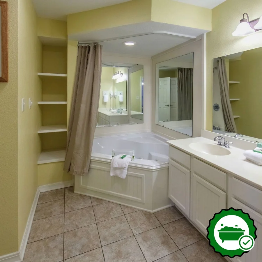 Holiday Inn Club Vacations Villages Resort Lake Palestine - Verified Jacuzzi In-Room