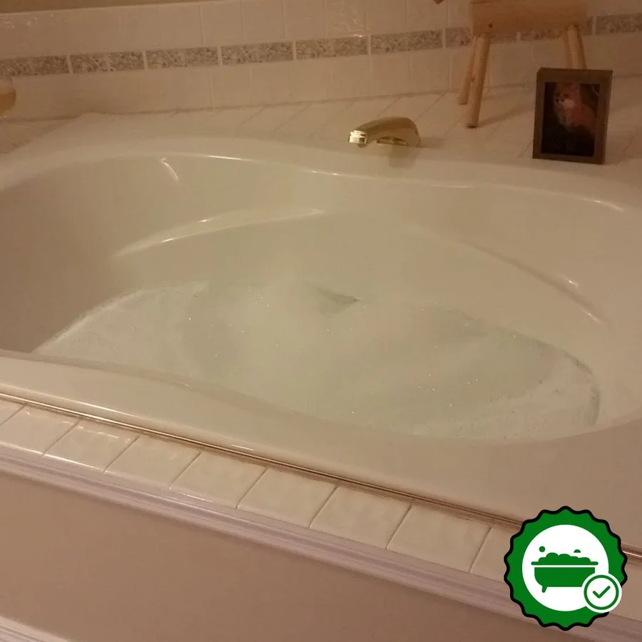 Fox Hollow Inn - Verified Jacuzzi In-Room