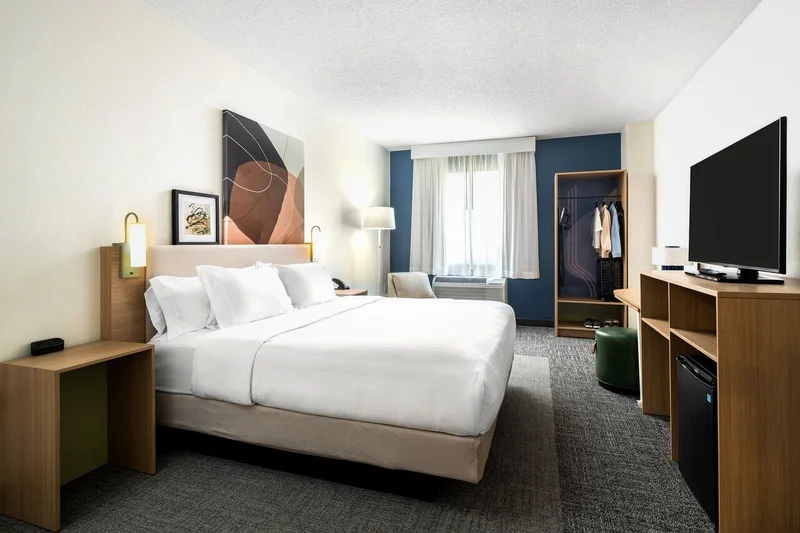 Spark By Hilton Biloxi Ocean Springs - Guest Room image