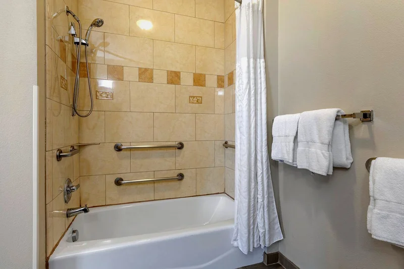 Comfort Suites Plano - Dallas North - Featured hot tub