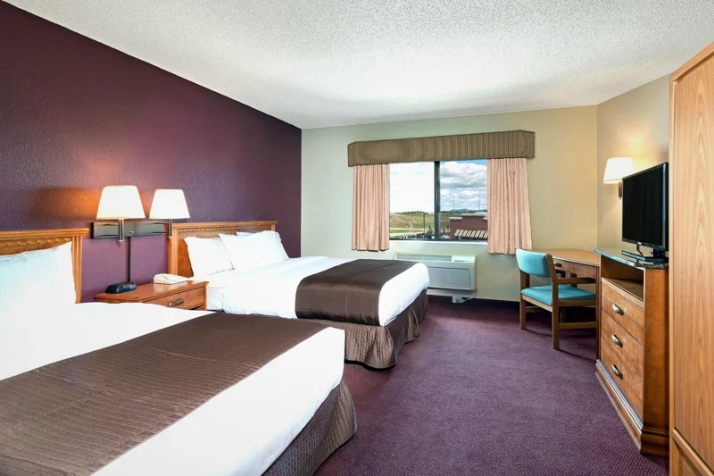 AmericInn by Wyndham Rexburg Byui - Guest Room image