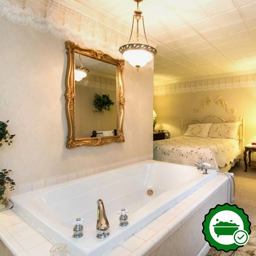 The Globe Inn - Verified Jacuzzi In-Room