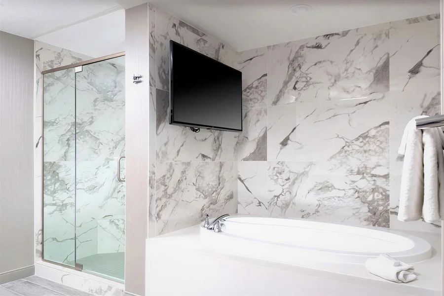 Homewood Suites by Hilton Phoenix Airport South - Featured hot tub