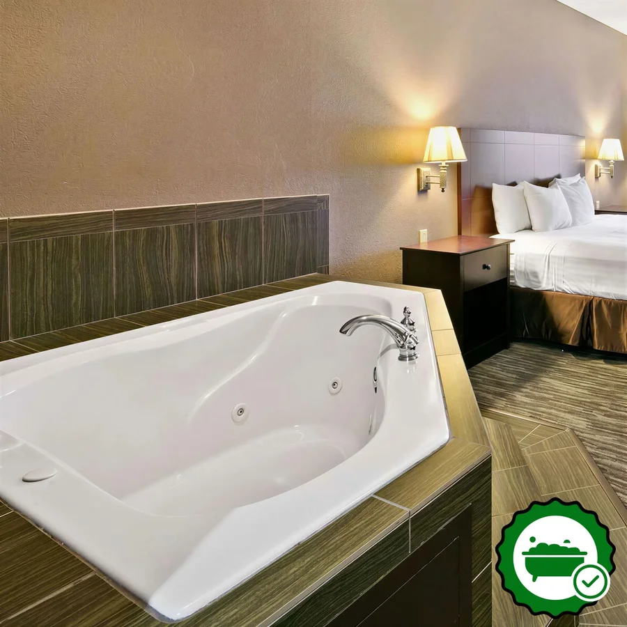 Best Western Dayton Inn & Suites - Verified Jacuzzi In-Room