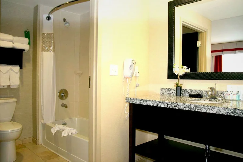 Hampton Inn & Suites Salt Lake City/University-Foothill Dr. - Featured hot tub