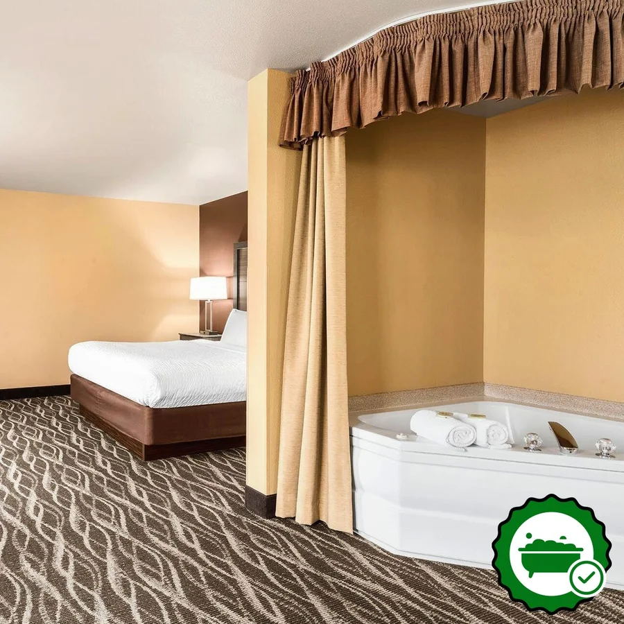 Bitterroot River Inn & Conference Center - Verified Jacuzzi In-Room