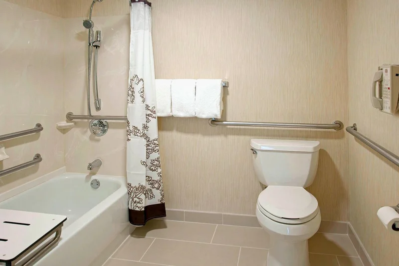 Residence Inn Fort Wayne - Featured hot tub