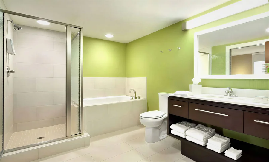 Home2 Suites By Hilton Leavenworth Downtown - Featured hot tub