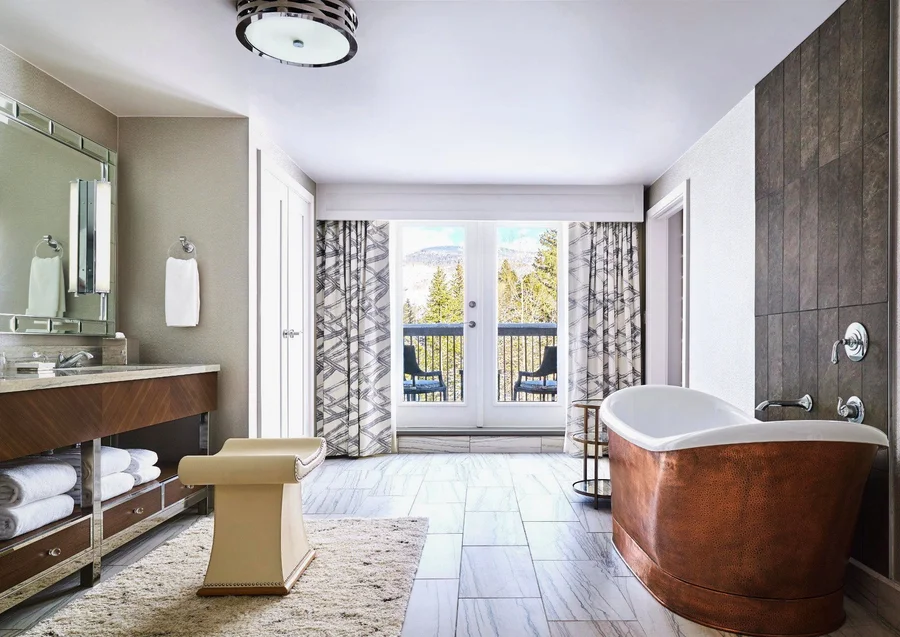 Grand Hyatt Vail - Featured hot tub
