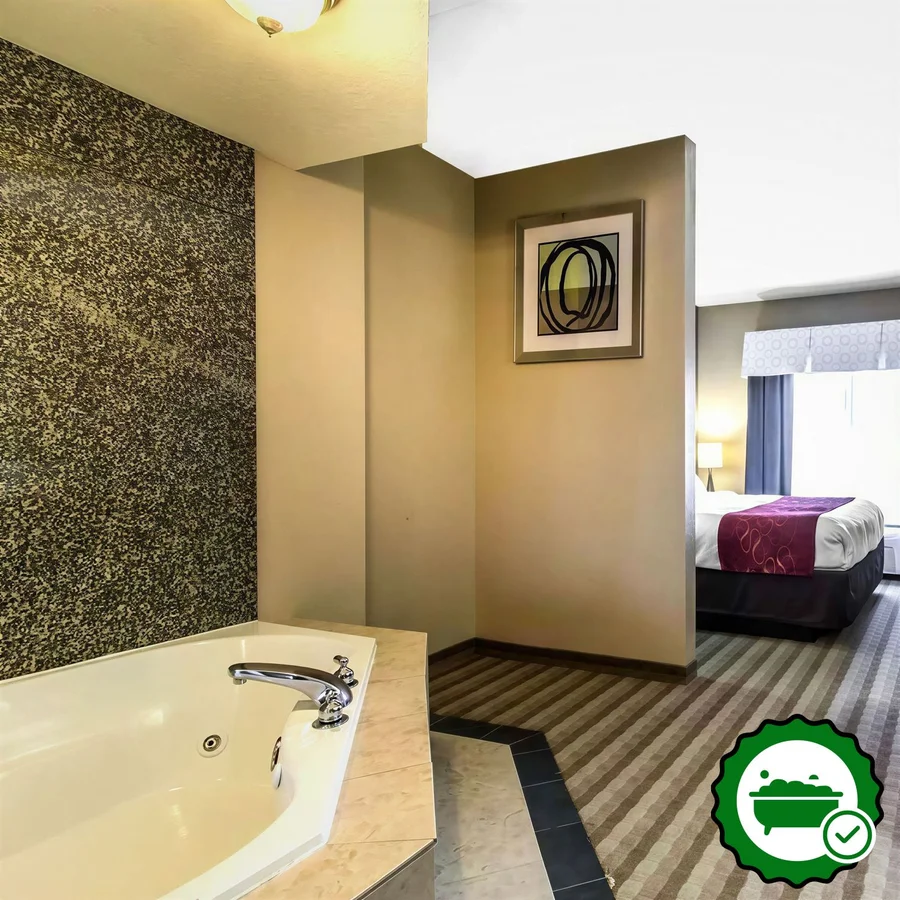 Comfort Suites Smyrna - Verified Jacuzzi In-Room