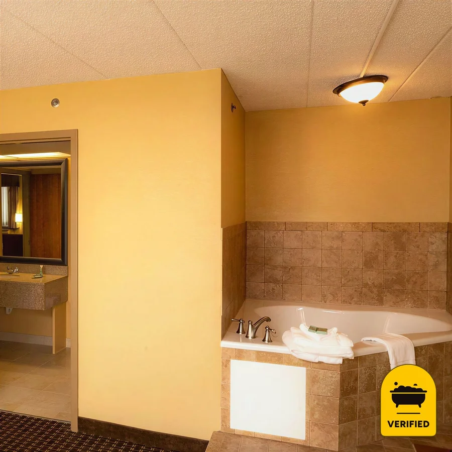 Best Western Executive Inn Kenosha/pleasant Prairie, the water at Kenosha