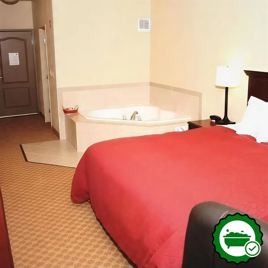 Country Inn & Suites by Radisson, Emporia, VA - Verified Jacuzzi In-Room