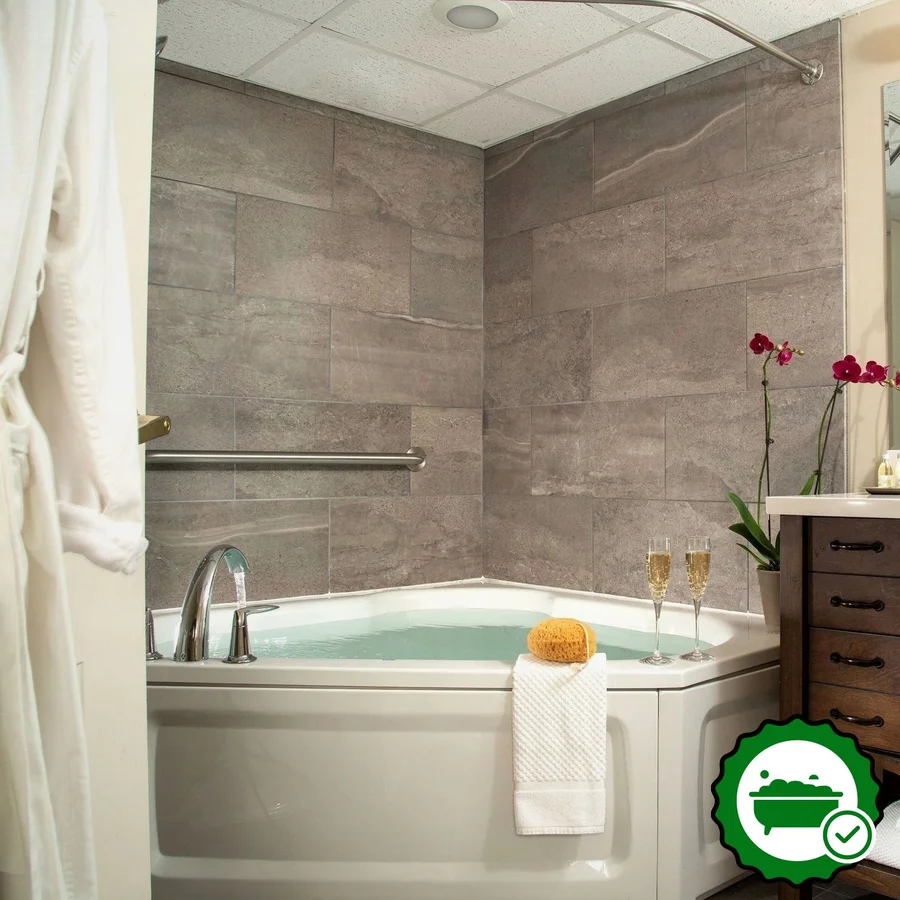 Meadowbrook Inn - Verified Jacuzzi In-Room